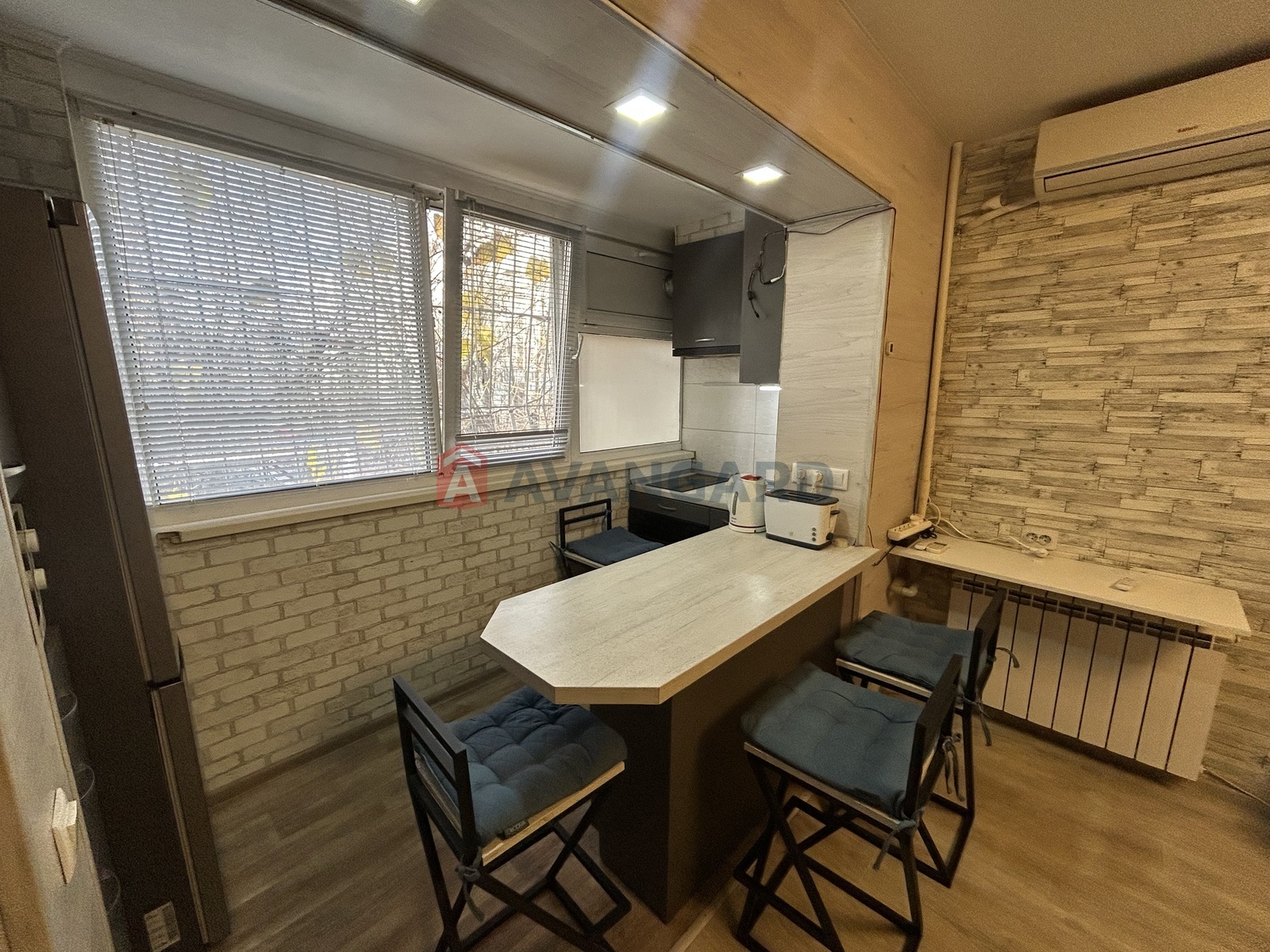 1 . , 43,6/29,2/5 . ., 2/12   7