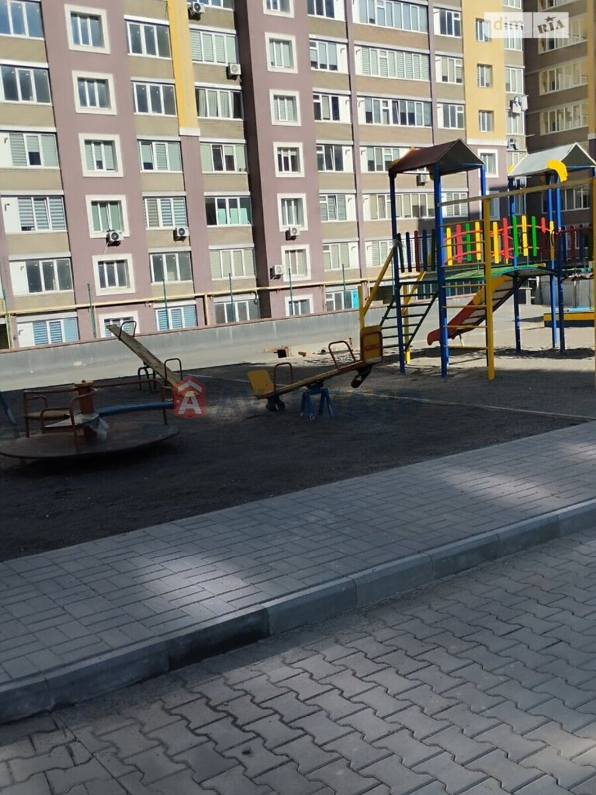 1 ��. ��������, 35/18/10 ��. �., 7/10 ������ ���� 11