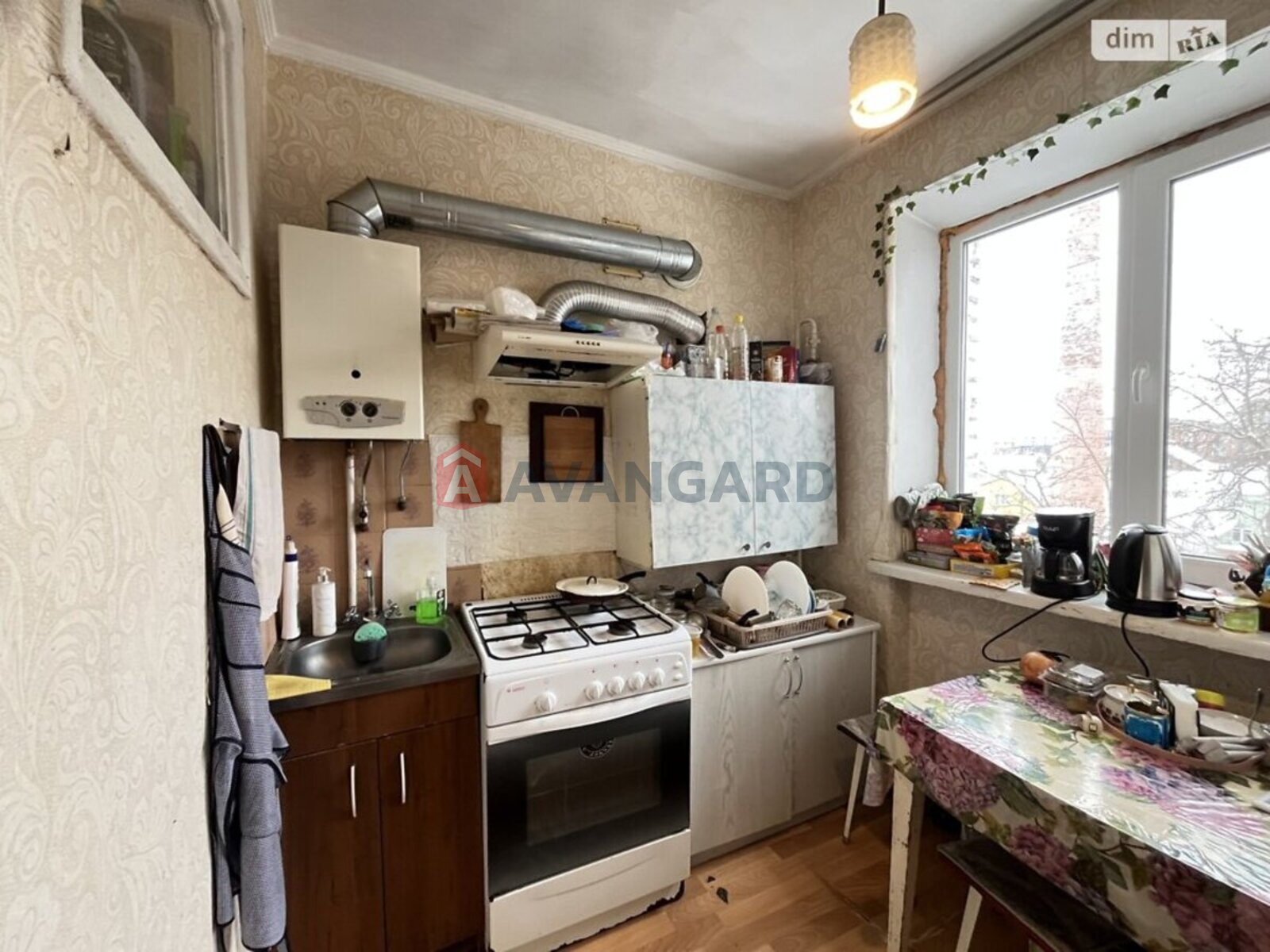 2 ��. ��������, 48/30/5 ��. �., 5/5 ������ ���� 8