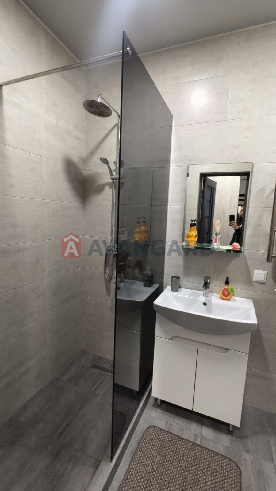 1 . , 37/-/6 . ., 3/5   8