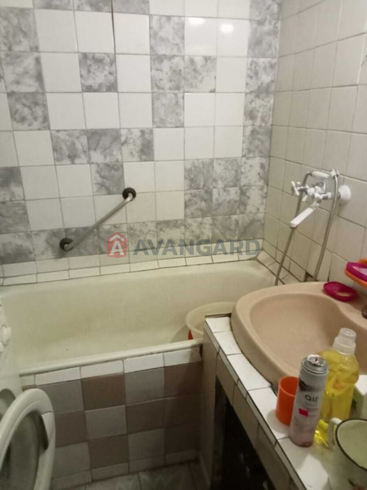 2 ��. ��������, 48/-/9 ��. �., 8/9 ������ ���� 3