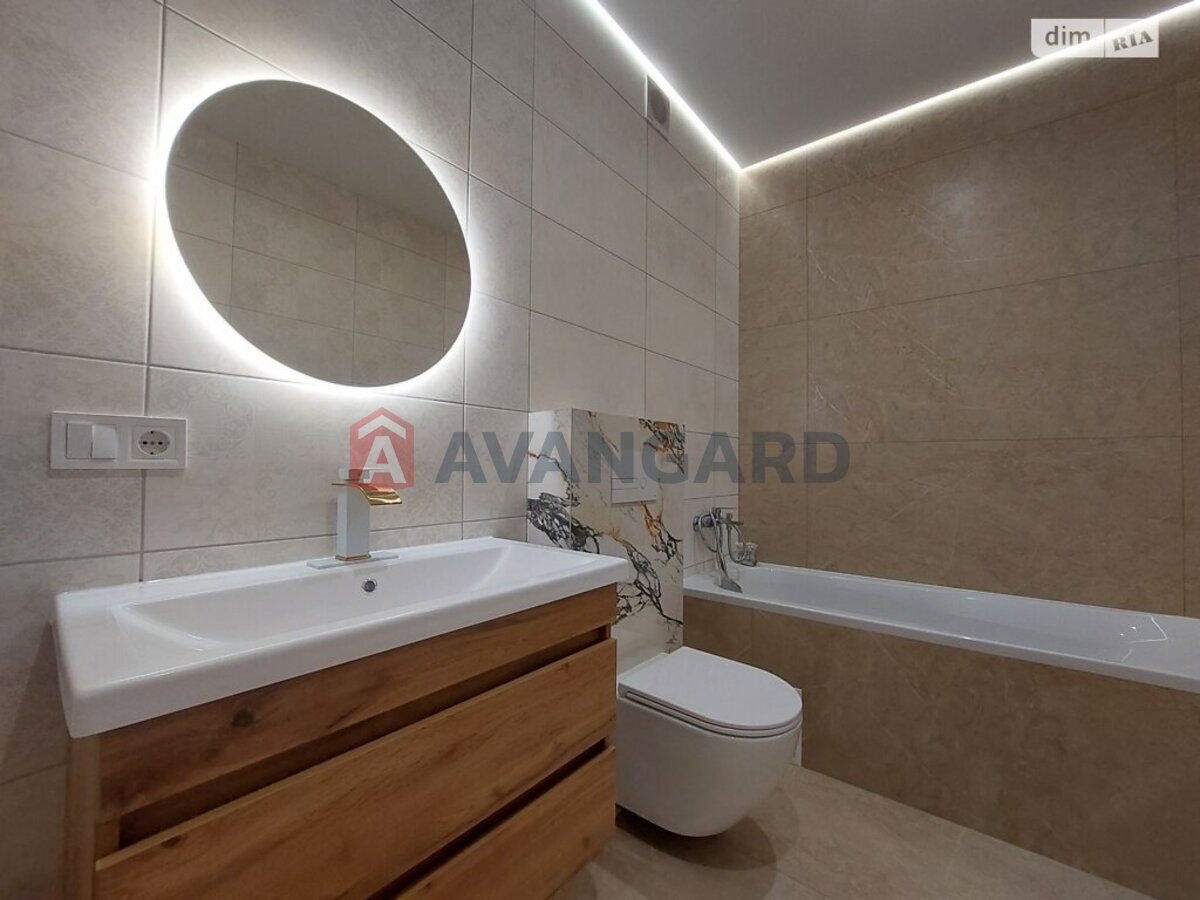 3 ��. ��������, 86/57/12 ��. �., 2/5 ������ ���� 6