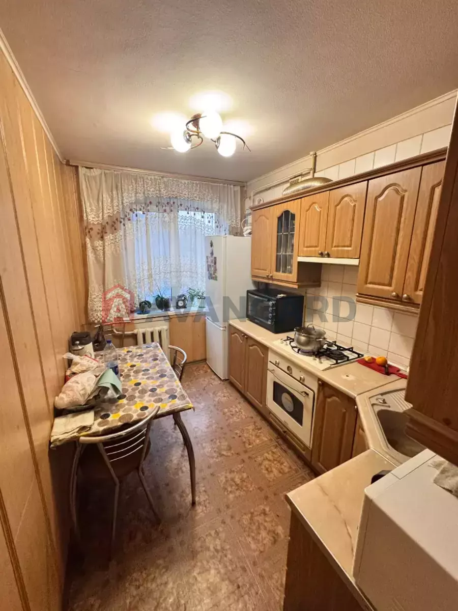 3 ��. ��������, 62/-/7 ��. �., 4/9 ������ ���� 2