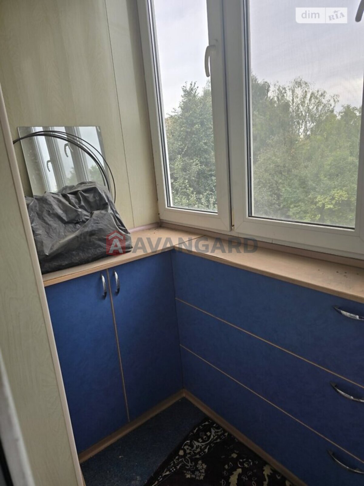 3 ��. ��������, 59/-/- ��. �., 4/5 ������ ���� 14