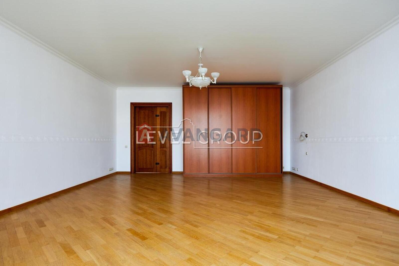 4 . , 220/130/26 . ., 5/11   8