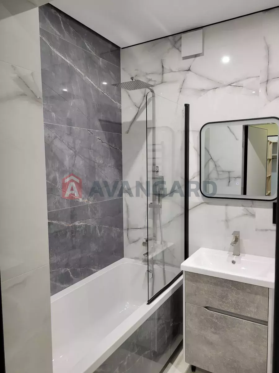 1 ��. ��������, 45/-/18 ��. �., 4/10 ������ ���� 5