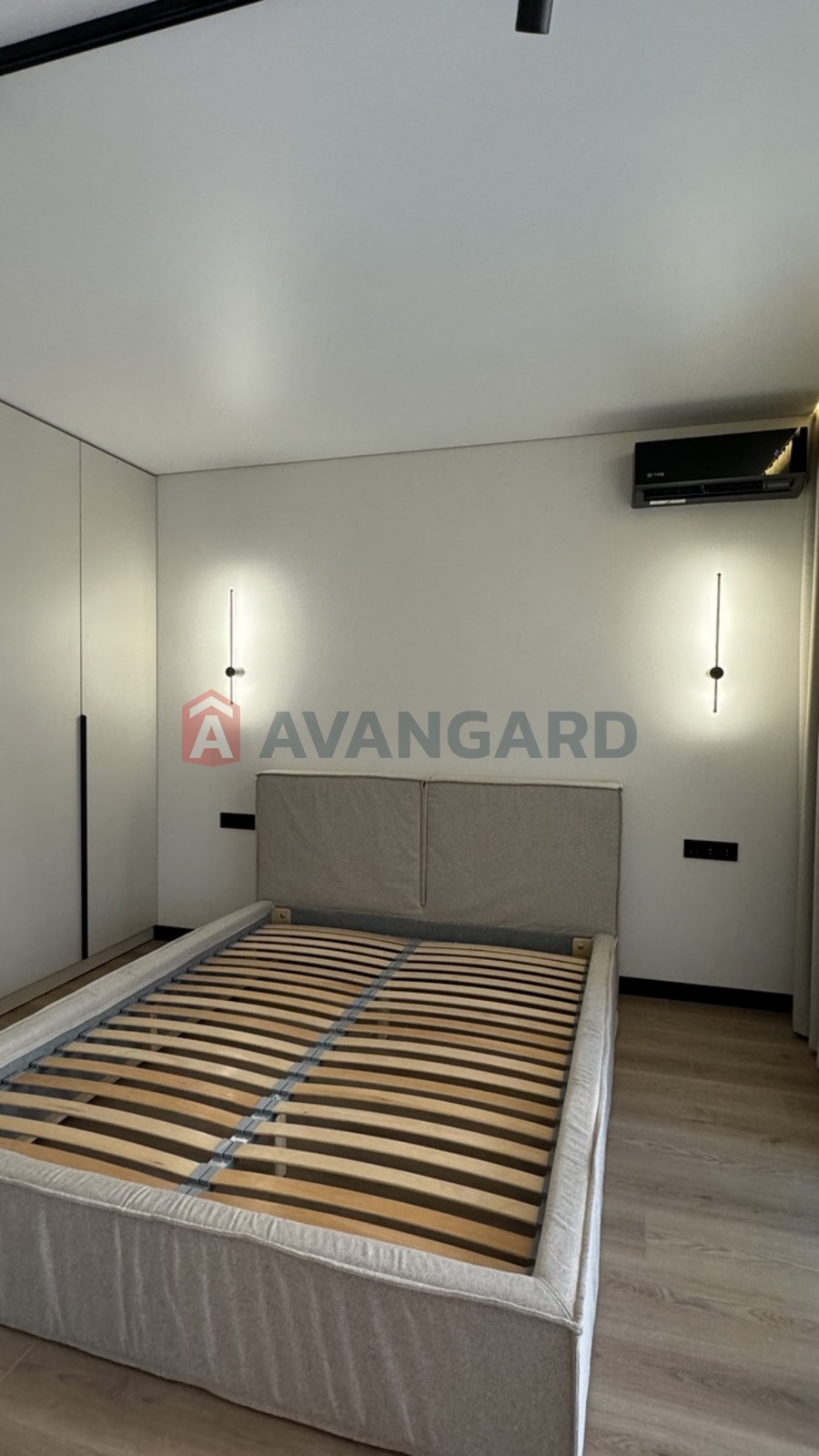 1 ��. ��������, 49/13/27 ��. �., 15/26 ������ ���� 4