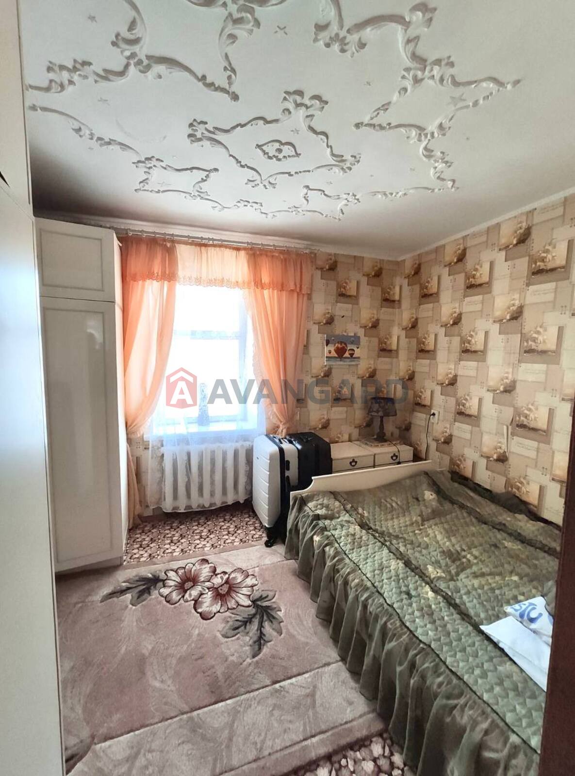 3 ��. ��������, 64/-/11 ��. �., 10/10 ������ ���� 5