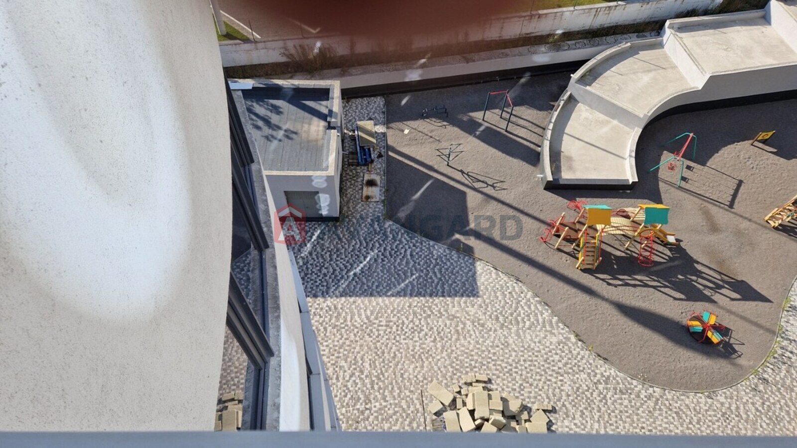 1 ����. ��������, 42/14/9 ��. �., 9/26 ���� ���� 4