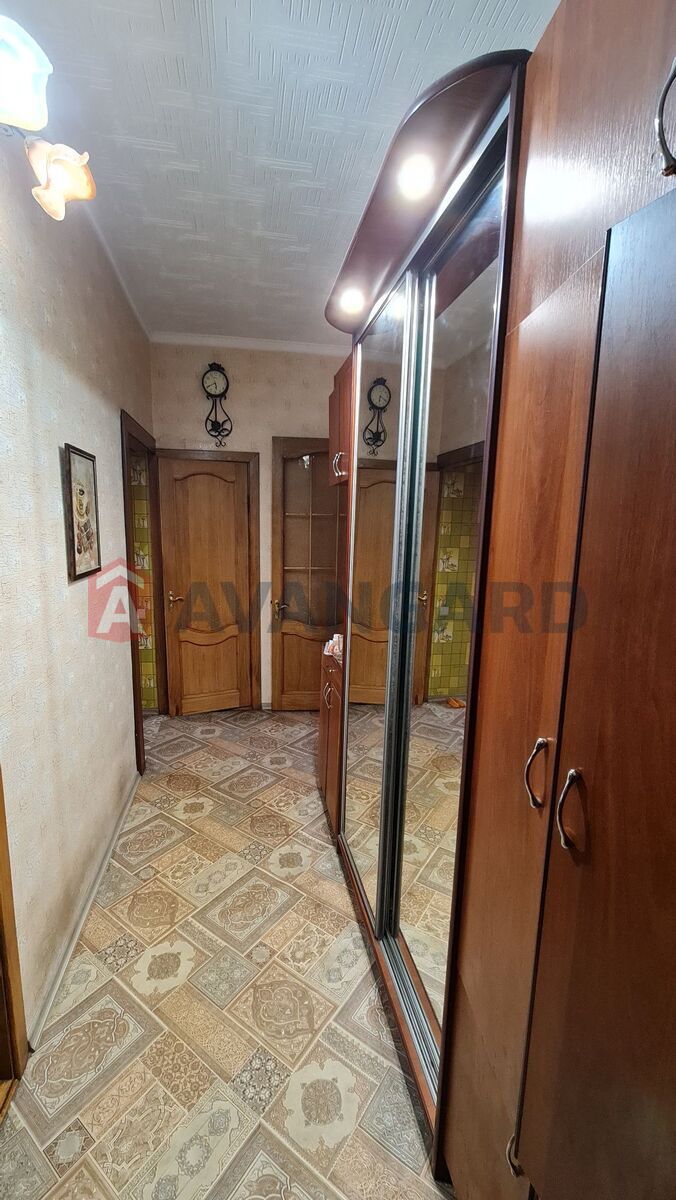 2 ��. ��������, 57/-/13 ��. �., 5/5 ������ ���� 7