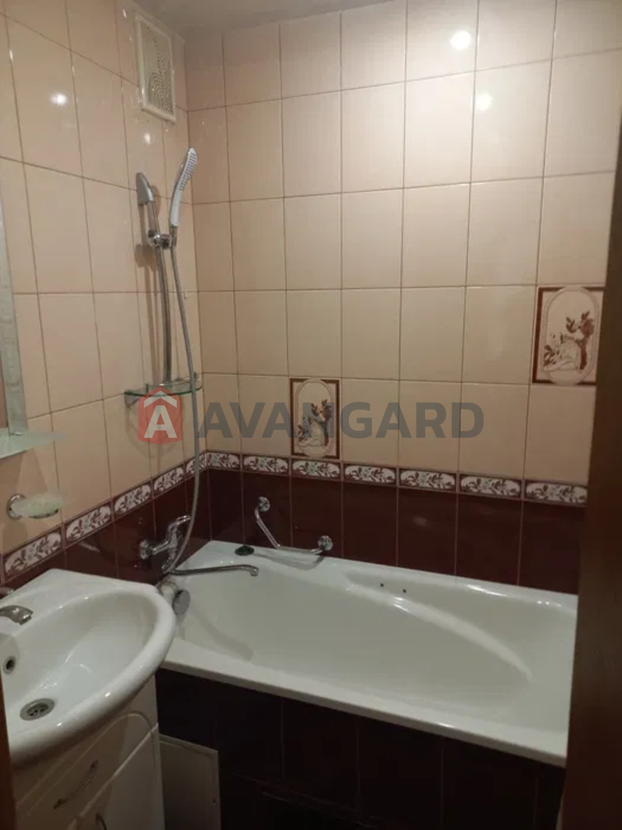 1 . , 40/-/9 . ., 4/9   1