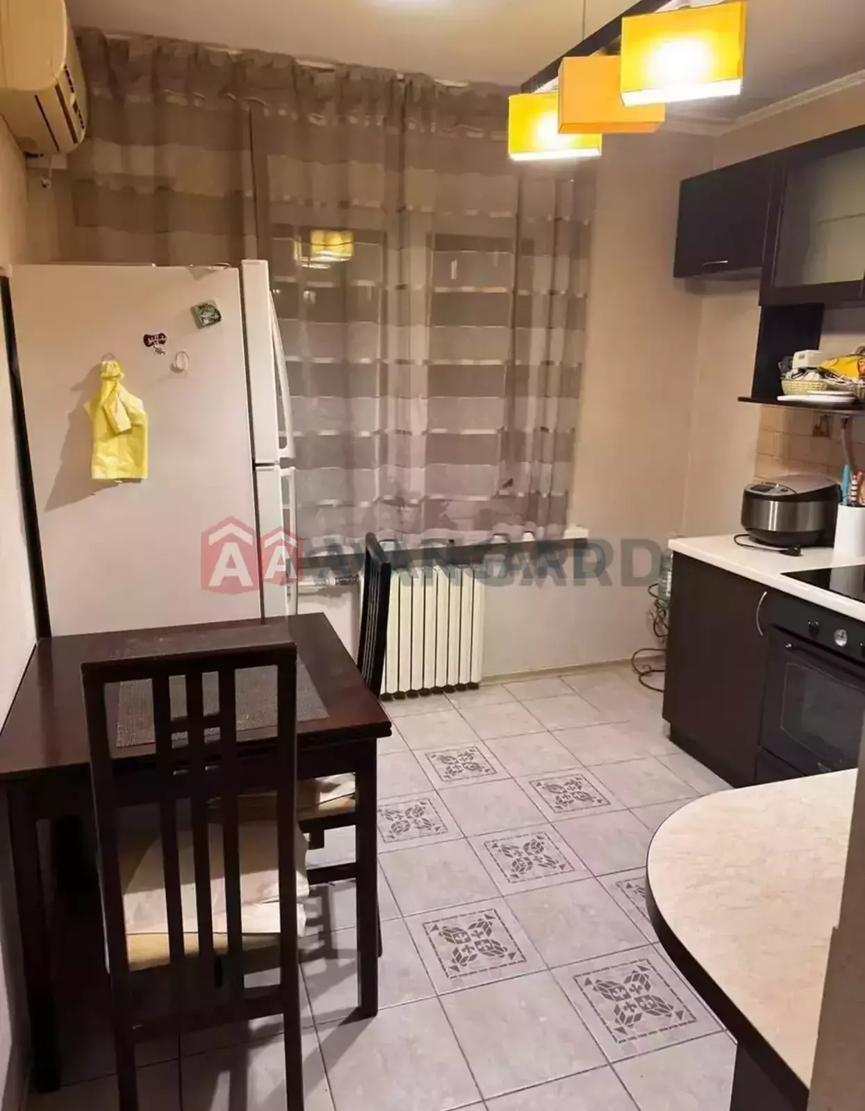 3 ��. ��������, 66/39/9 ��. �., 7/9 ������ ���� 11