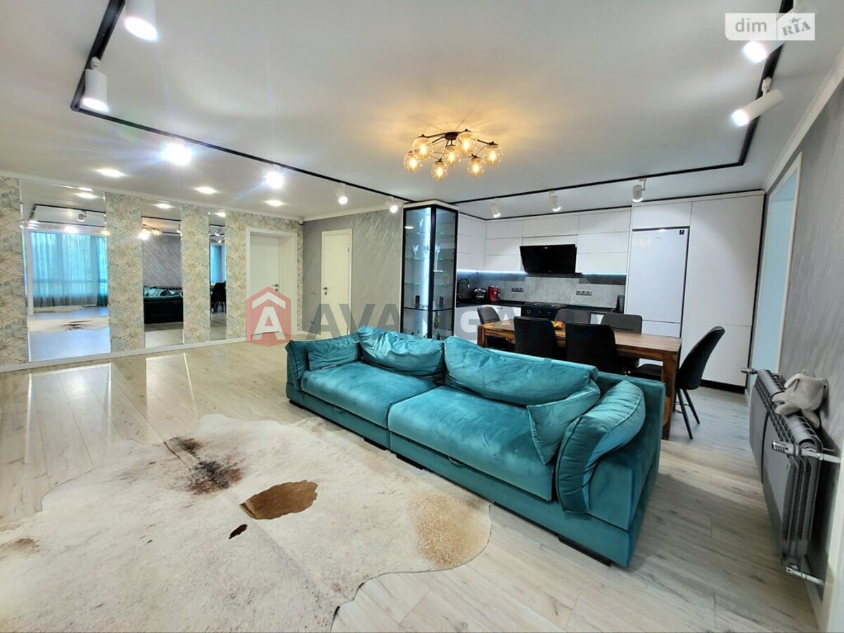 3 ����. ��������, 91/45/40 ��. �., 4/8 ���� ���� 2