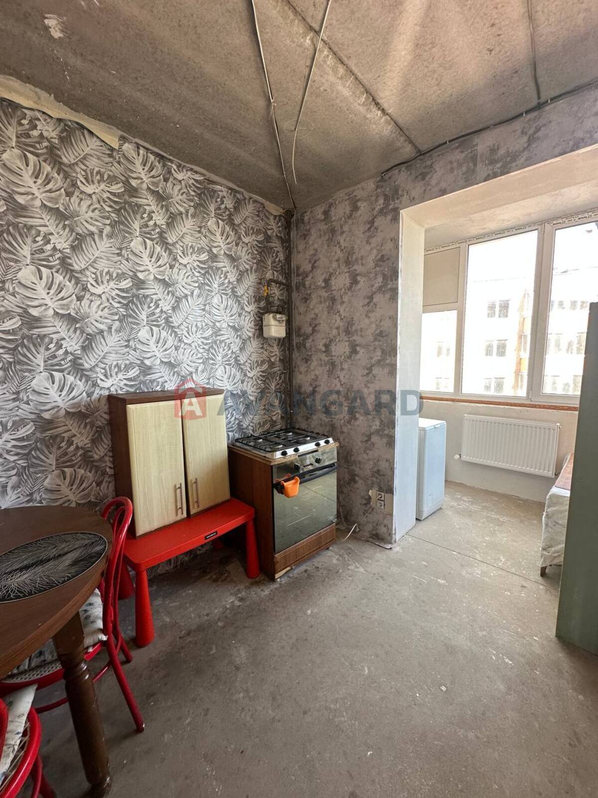 2 ��. ��������, 67,2/45/15 ��. �., 8/10 ������ ���� 9