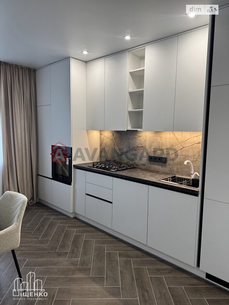 1 ��. ��������, 46/23/12 ��. �., 8/10 ������ ���� 2