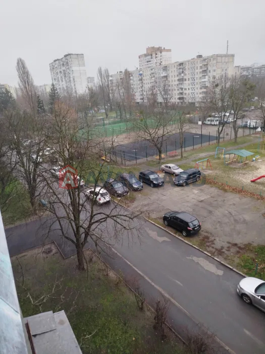 1 ����. ��������, 29/-/6 ��. �., 5/9 ���� ���� 10