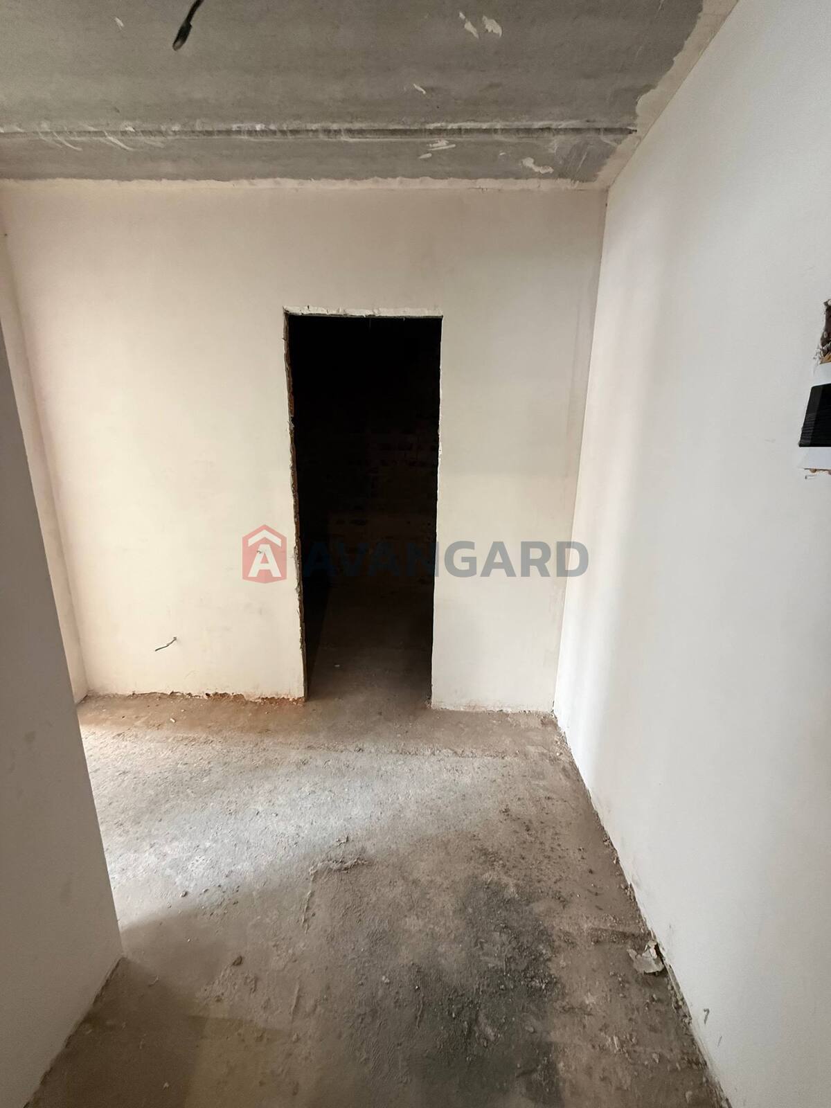 1 ��. ��������, 58/20/18 ��. �., 2/9 ������ ���� 3