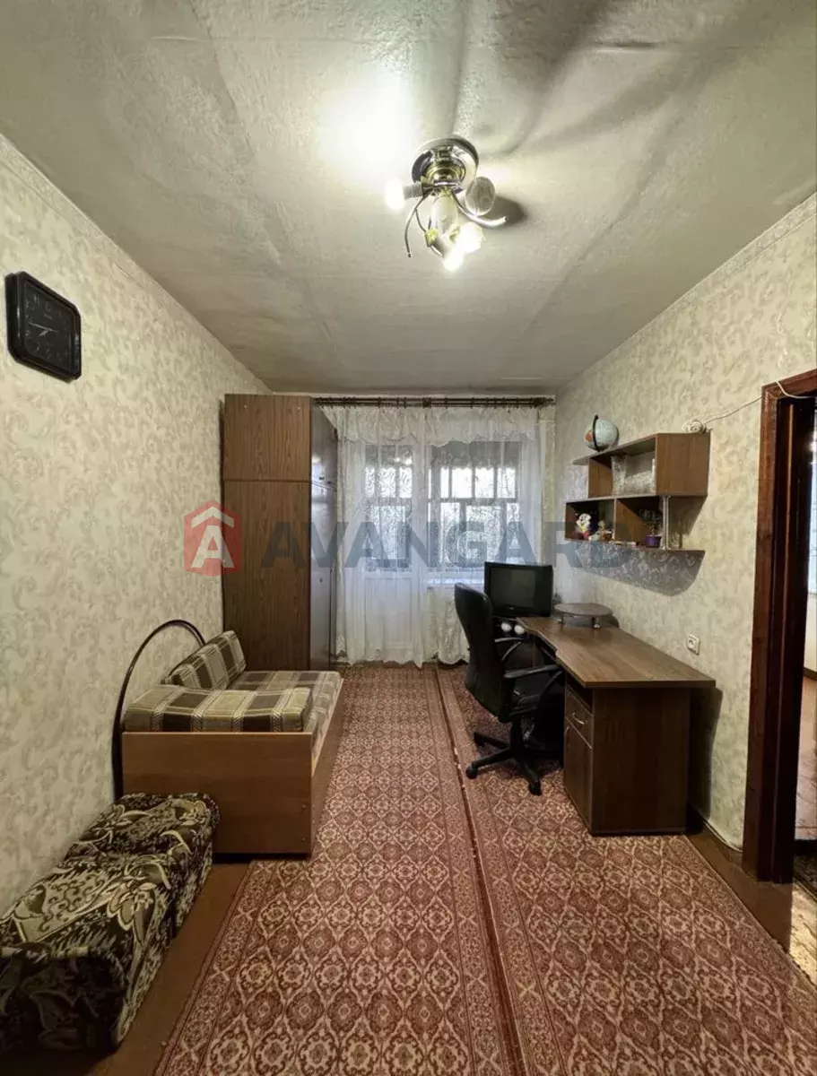 1 ��. ��������, 30/-/5 ��. �., 5/5 ������ ���� 1