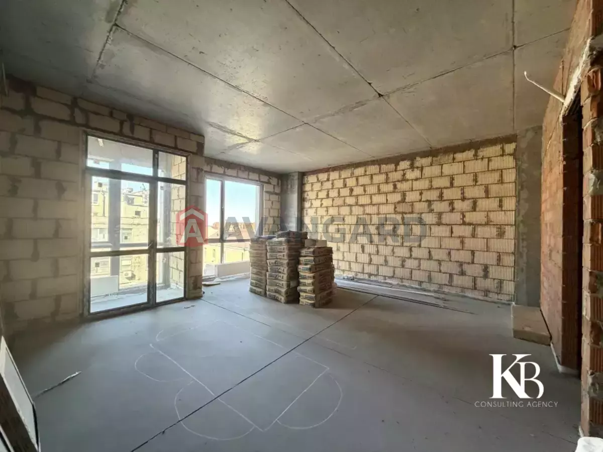 3 ��. ��������, 102/-/- ��. �., 3/12 ������ ���� 12