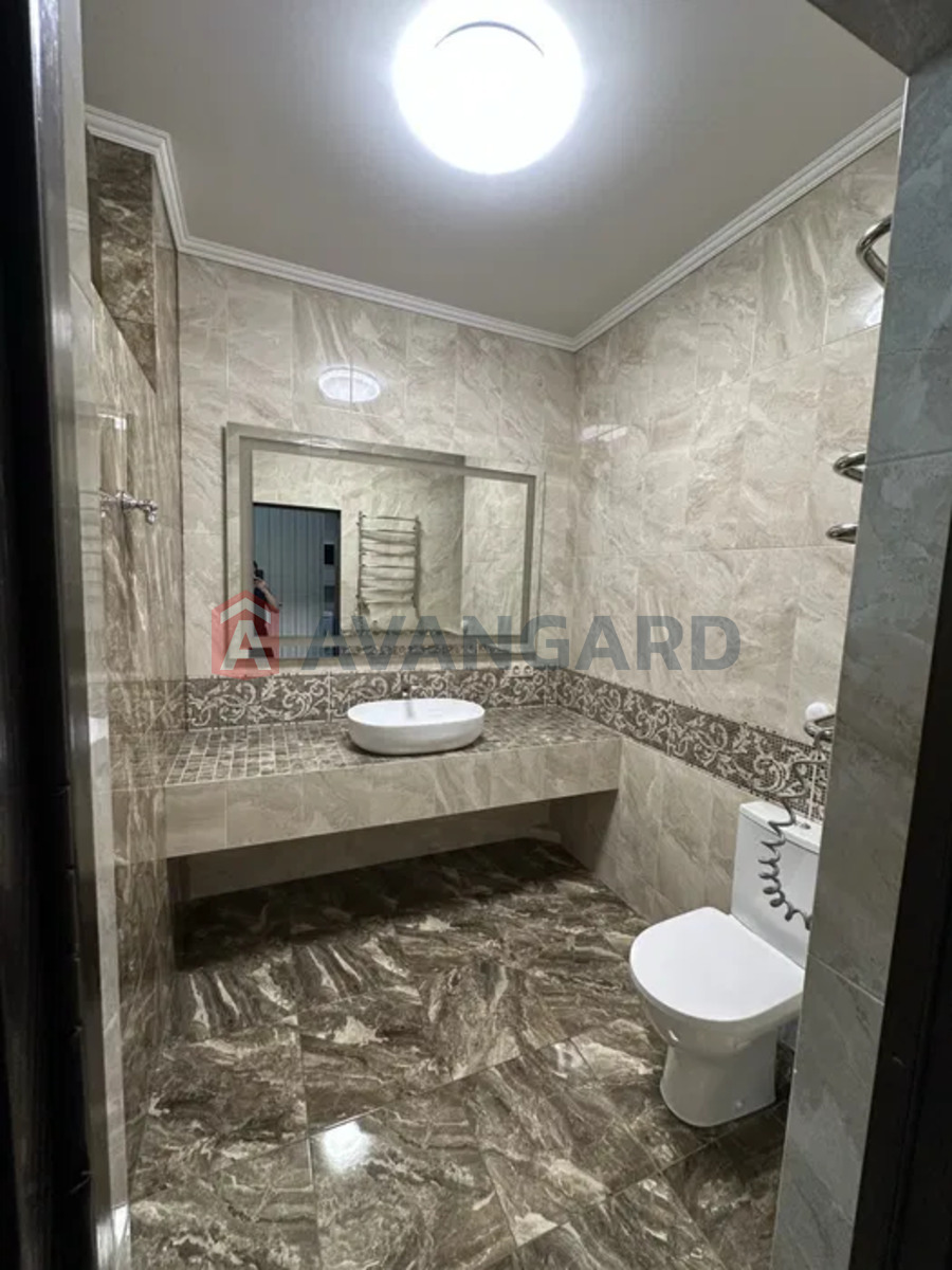 2 ����. ��������, 71/-/10 ��. �., 6/24 ���� ���� 3