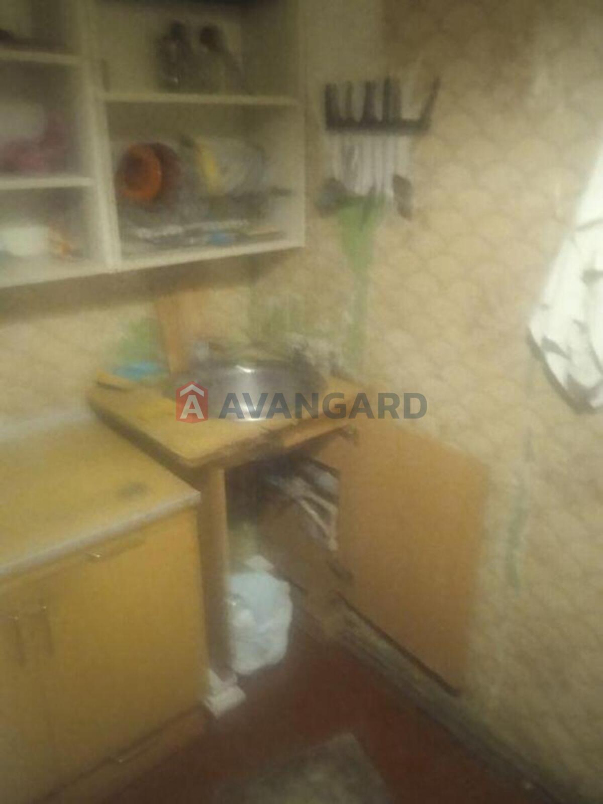 1 ��. ��������, 38/-/8 ��. �., 2/9 ������ ���� 22