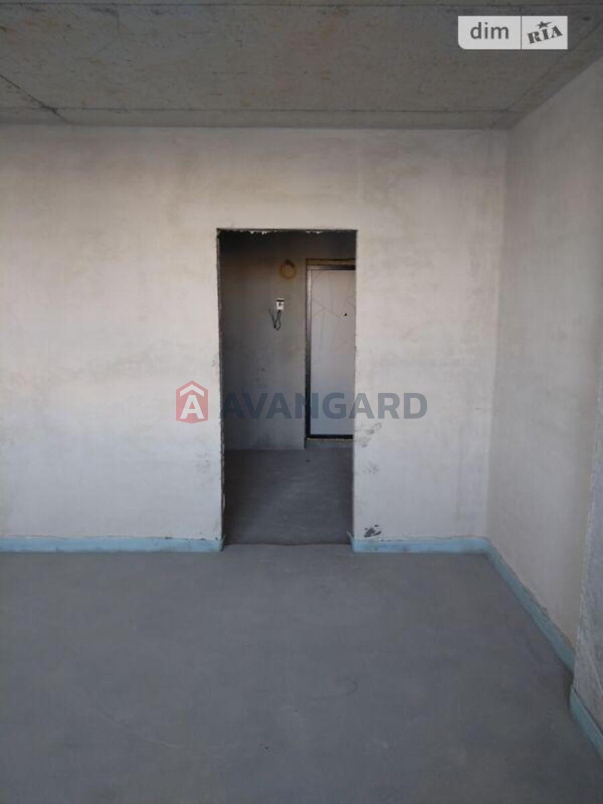 2 ��. ��������, 77/34/10 ��. �., 4/8 ������ ���� 6