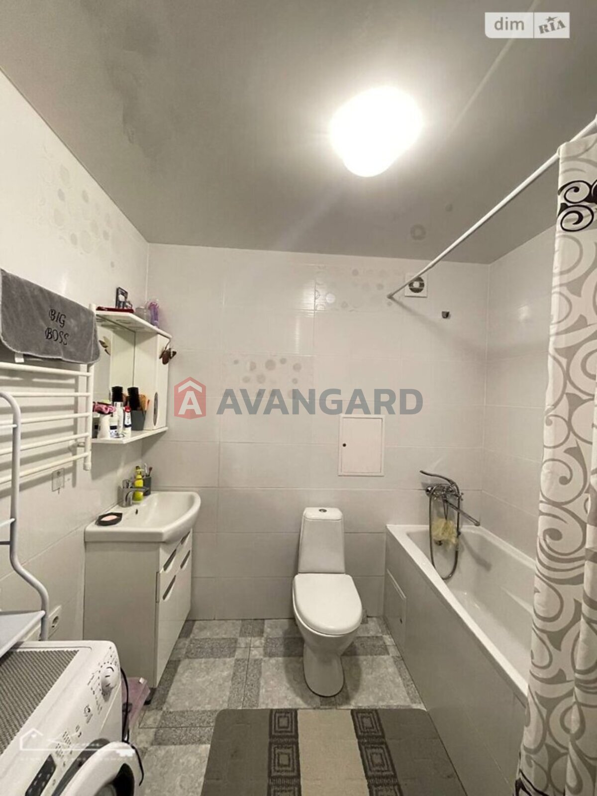 1 ��. ��������, 52/-/13 ��. �., 10/10 ������ ���� 8