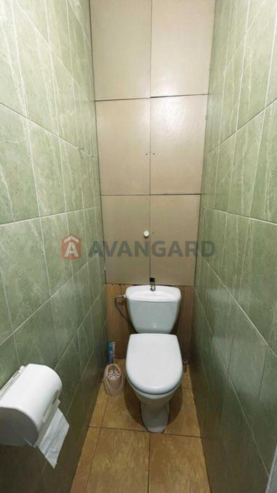 2 ��. ��������, 44/-/6 ��. �., 7/10 ������ ���� 10