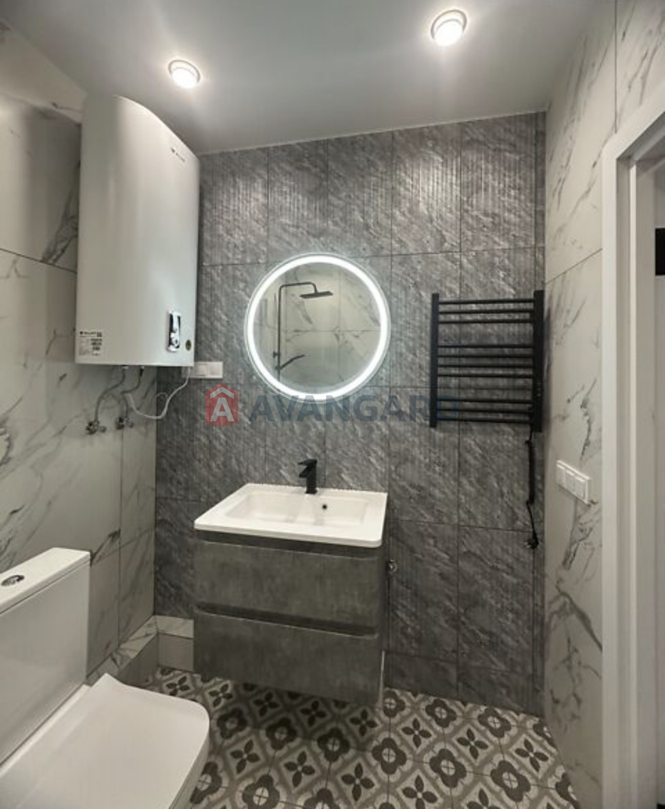 1 ��. ��������, 36/-/9 ��. �., 8/8 ������ ���� 28