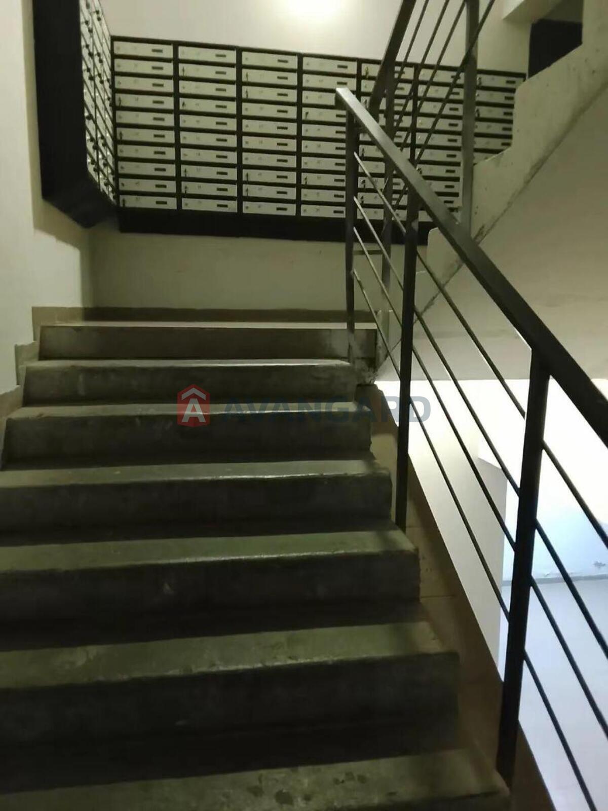 1 ��. ��������, 21/-/13 ��. �., 1/11 ������ ���� 6