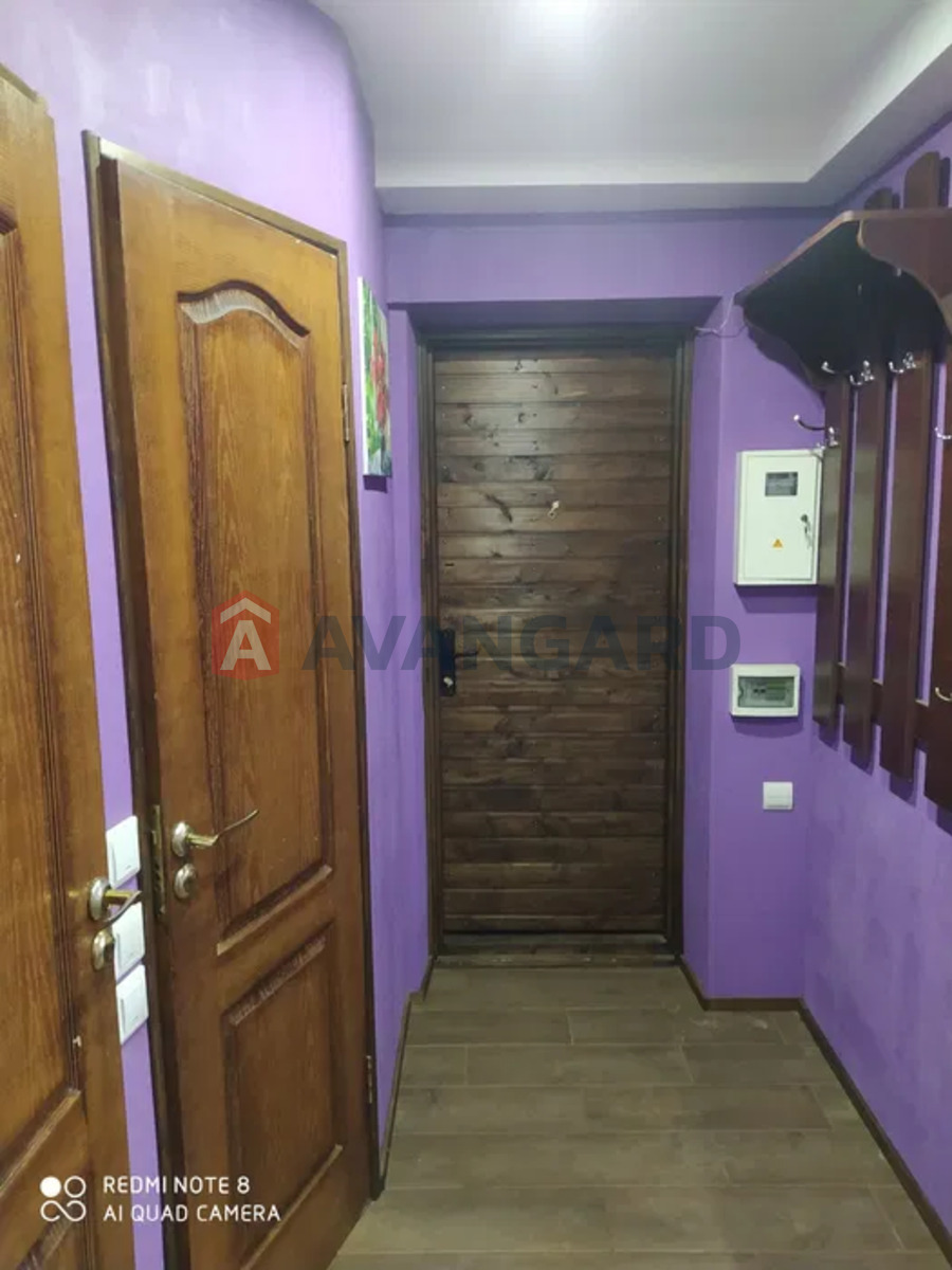 3 ��. ��������, 54/-/6 ��. �., 4/5 ������ ���� 6