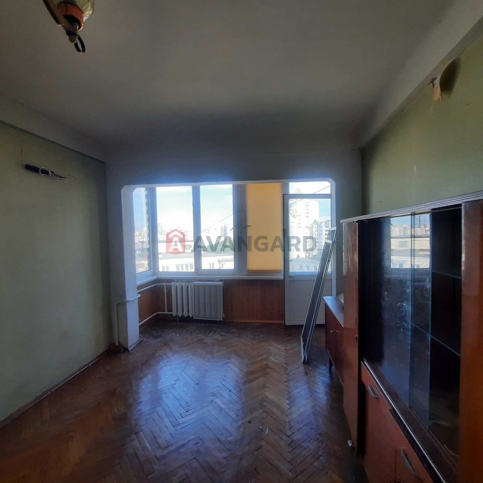 2 ��. ��������, 47/29/6 ��. �., 9/9 ������ ���� 7