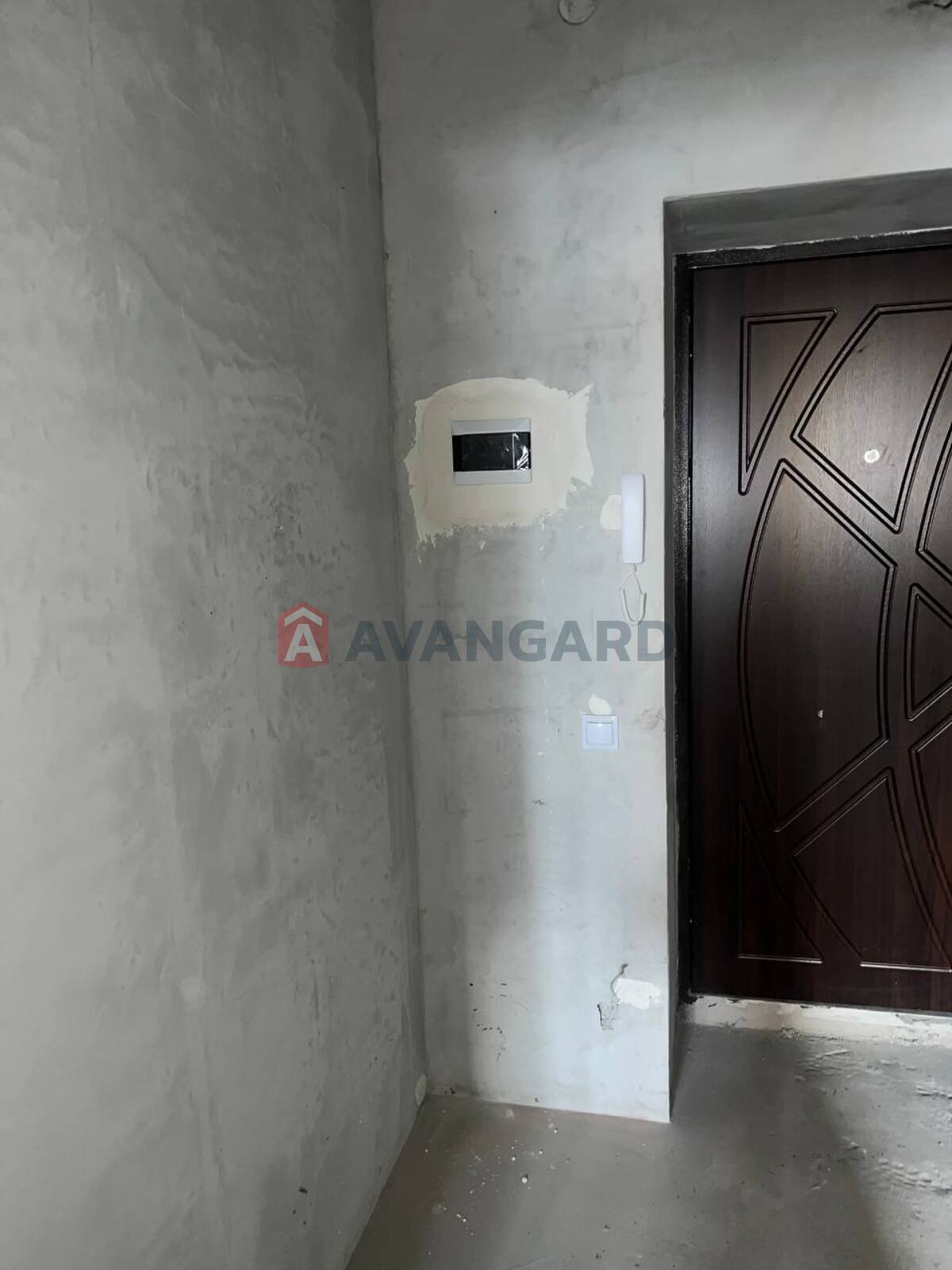 1 ����. ��������, 46/25/12 ��. �., 2/10 ���� ���� 12