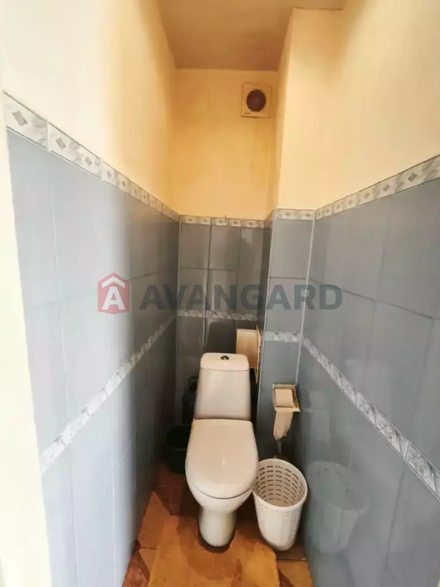 2 ��. ��������, 41/24/5 ��. �., 1/3 ������ ���� 11