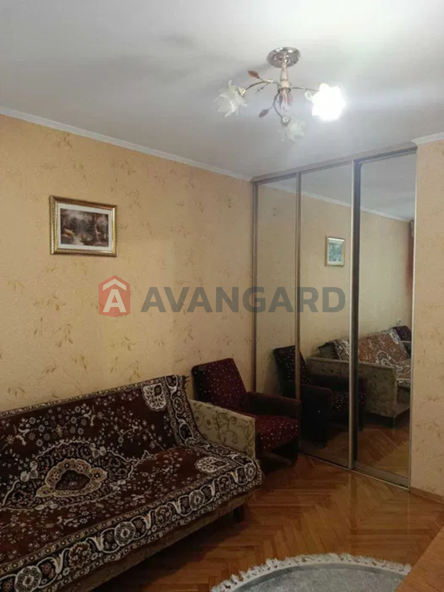 2 ��. ��������, 48/-/6 ��. �., 3/5 ������ ���� 11