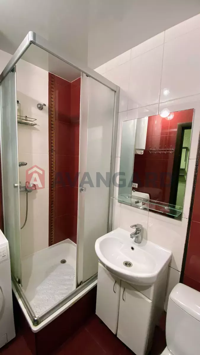 1 ��. ��������, 39/19/7 ��. �., 11/14 ������ ���� 6