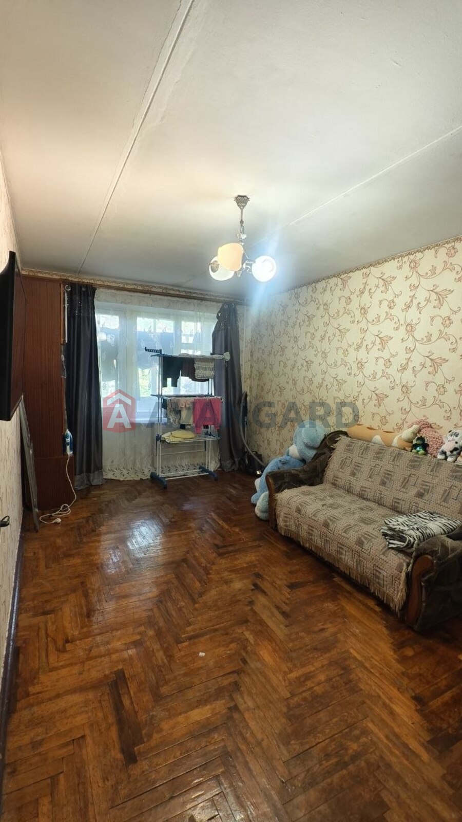 2 ��. ��������, 48/29/7 ��. �., 2/9 ������ ���� 2