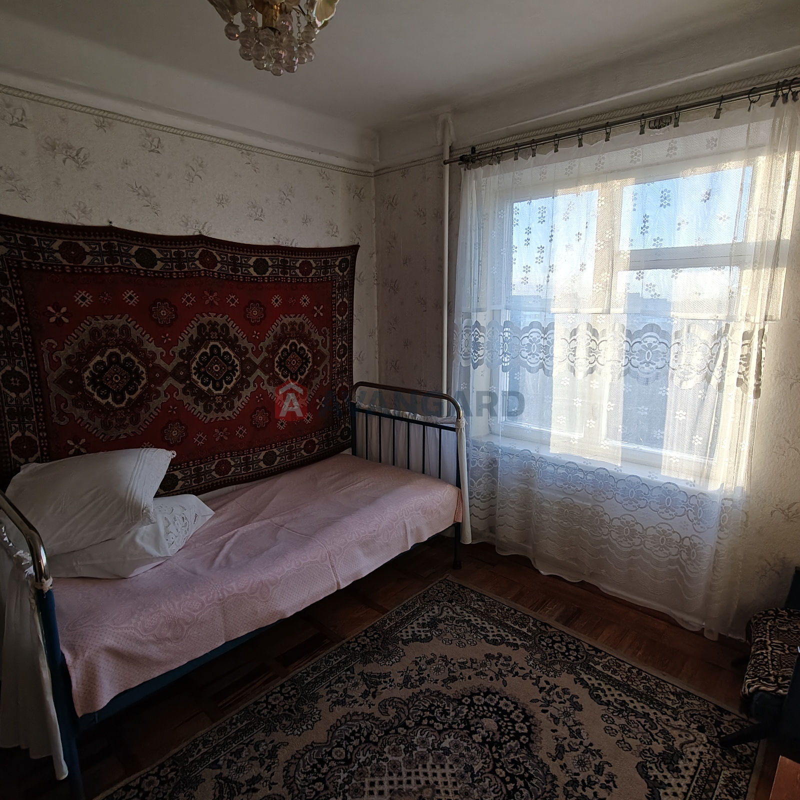 3 ��. ��������, 68/46/7 ��. �., 7/9 ������ ���� 9