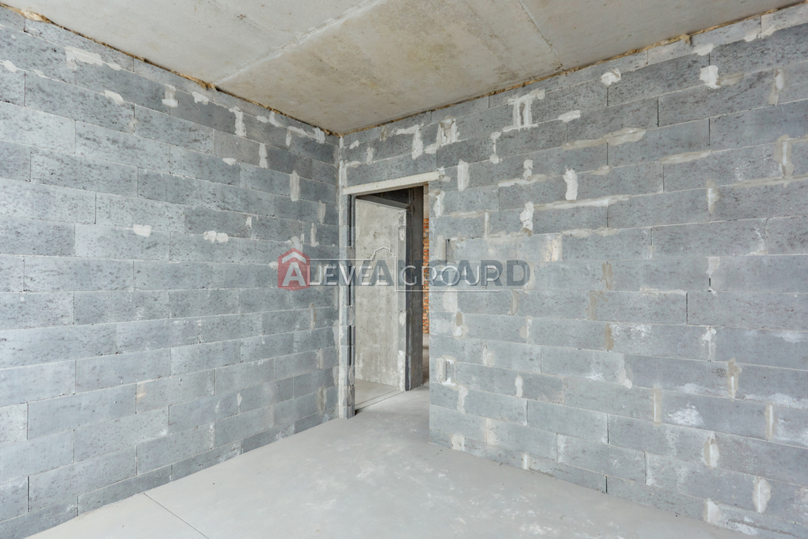 2 ��. ��������, 65/27/18 ��. �., 24/25 ������ ���� 13