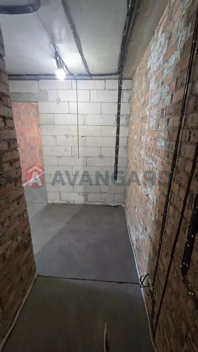 2 ��. ��������, 63/-/10 ��. �., 2/9 ������ ���� 4
