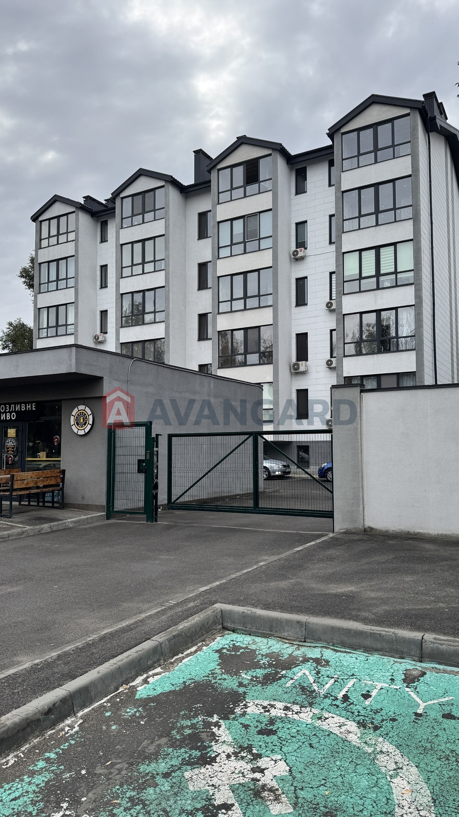 1 ��. ��������, 41/-/20 ��. �., 4/5 ������ ���� 2