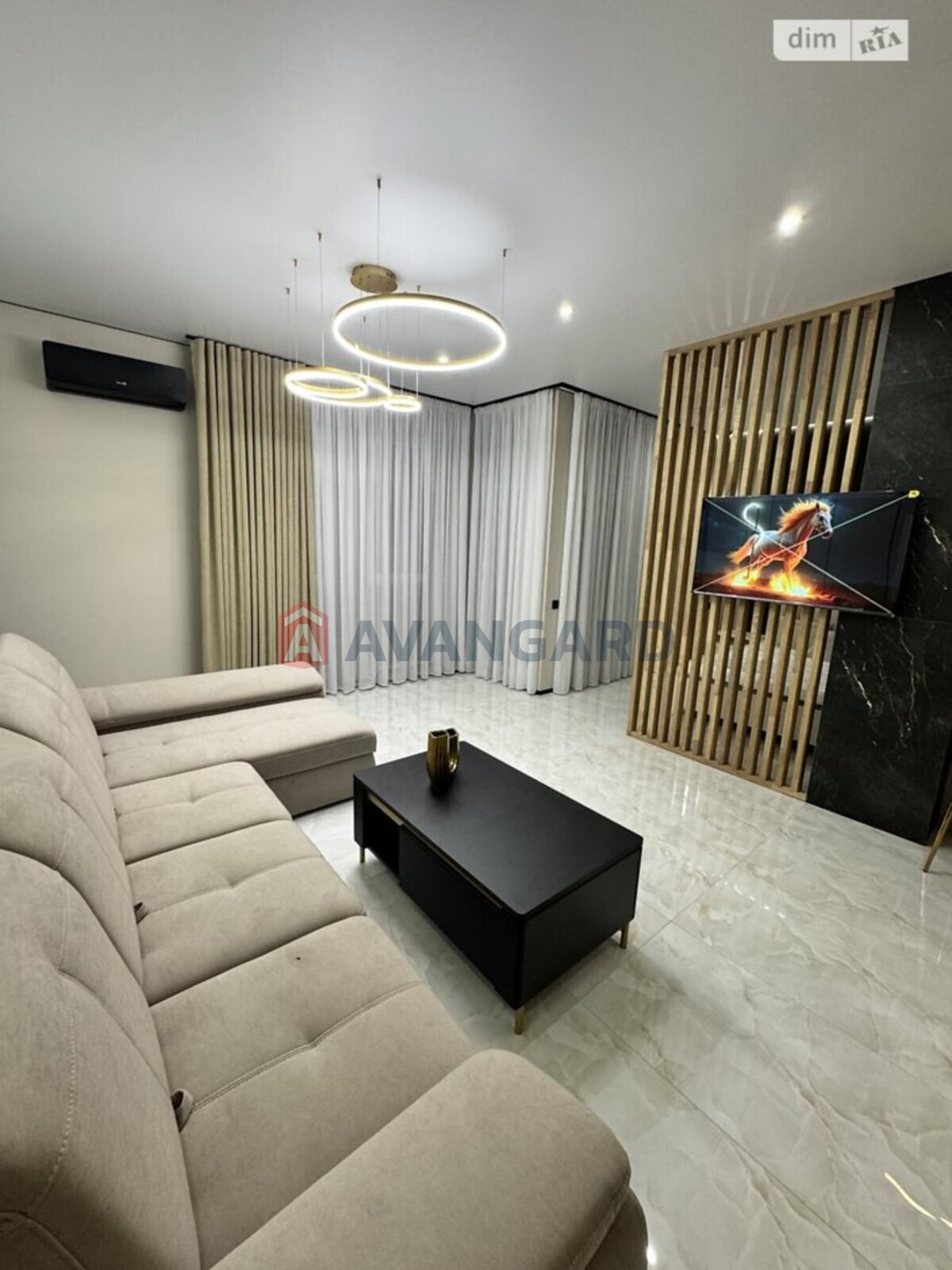 1 ��. ��������, 58/-/- ��. �., 7/15 ������ ���� 12