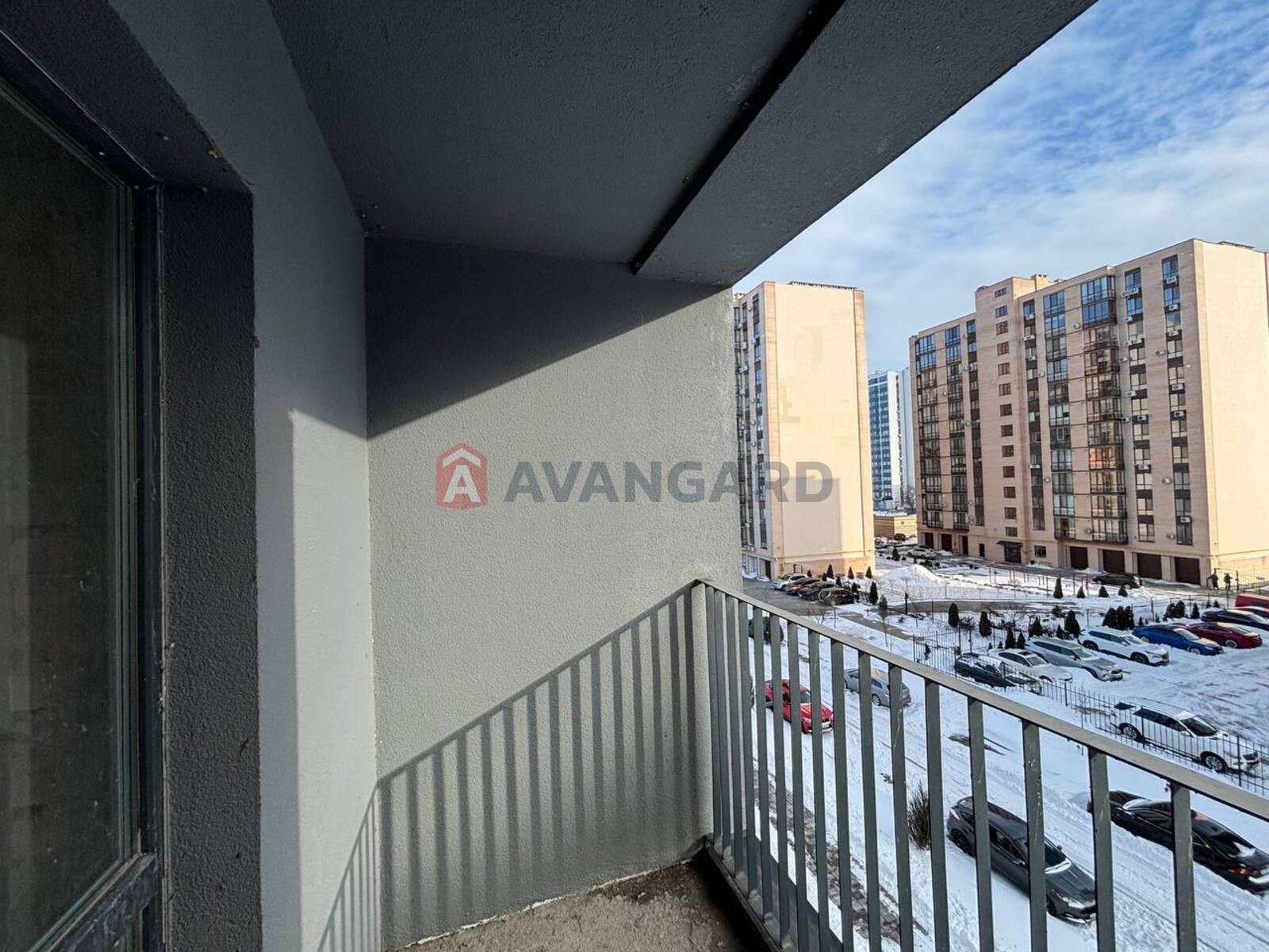 1 ��. ��������, 32/18/- ��. �., 4/5 ������ ���� 3