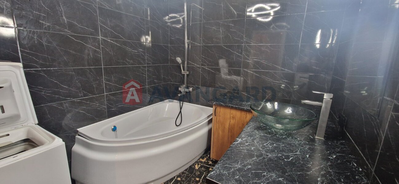 2 . , 68/31/22 . ., 11/12   12