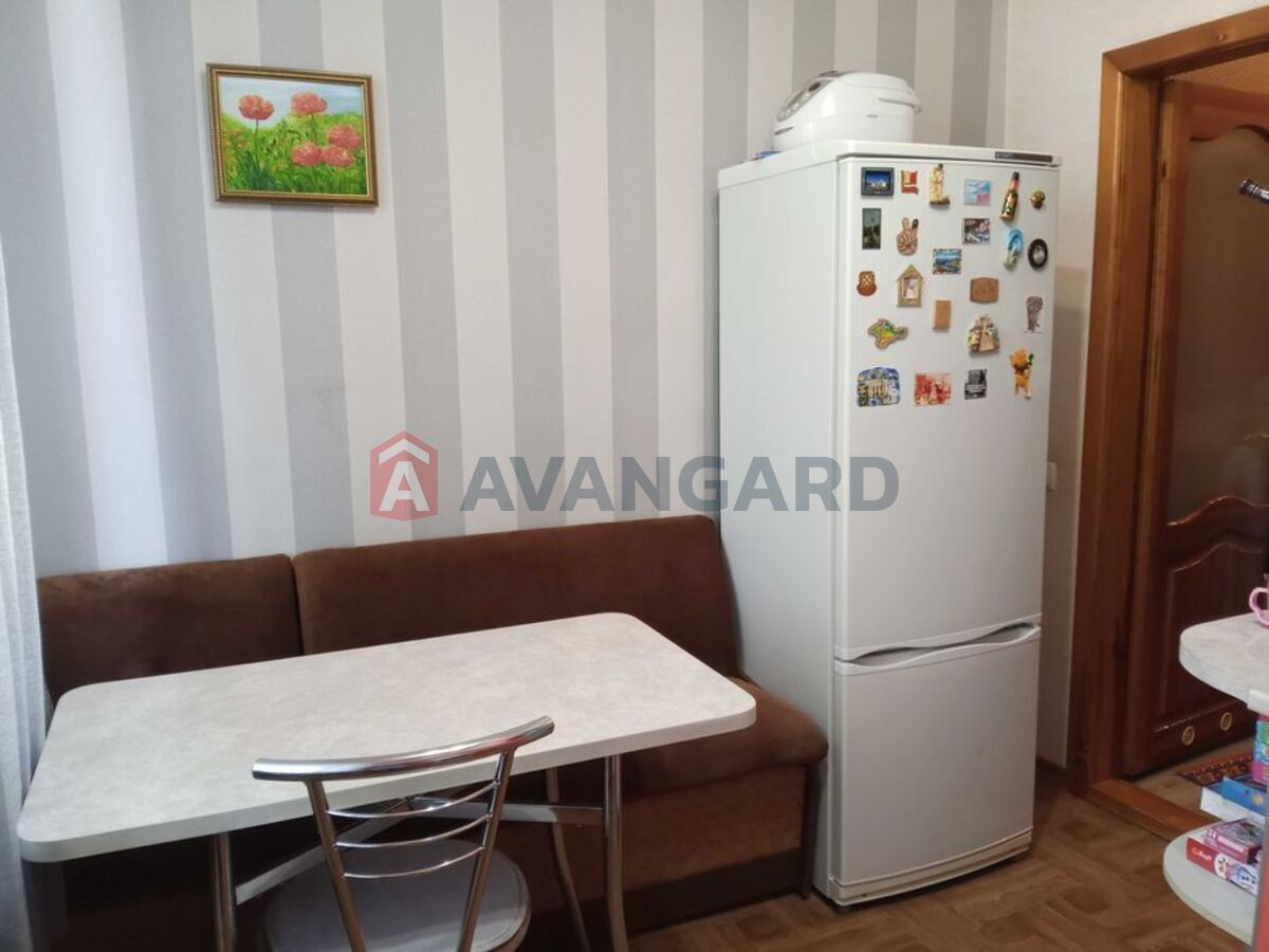 2 ��. ��������, 60/-/8 ��. �., 3/3 ������ ���� 15