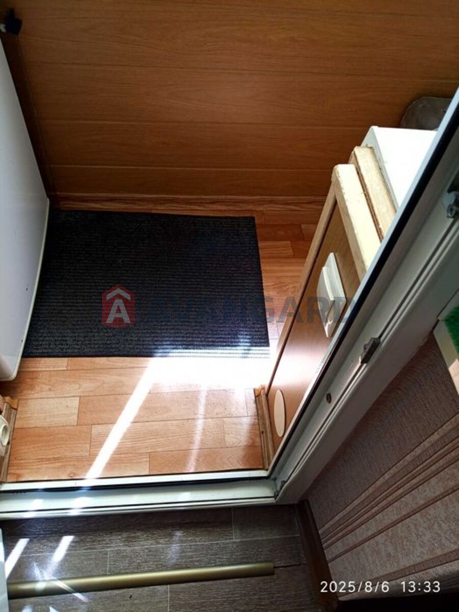 2 ��. ��������, 46/-/6 ��. �., 3/5 ������ ���� 14