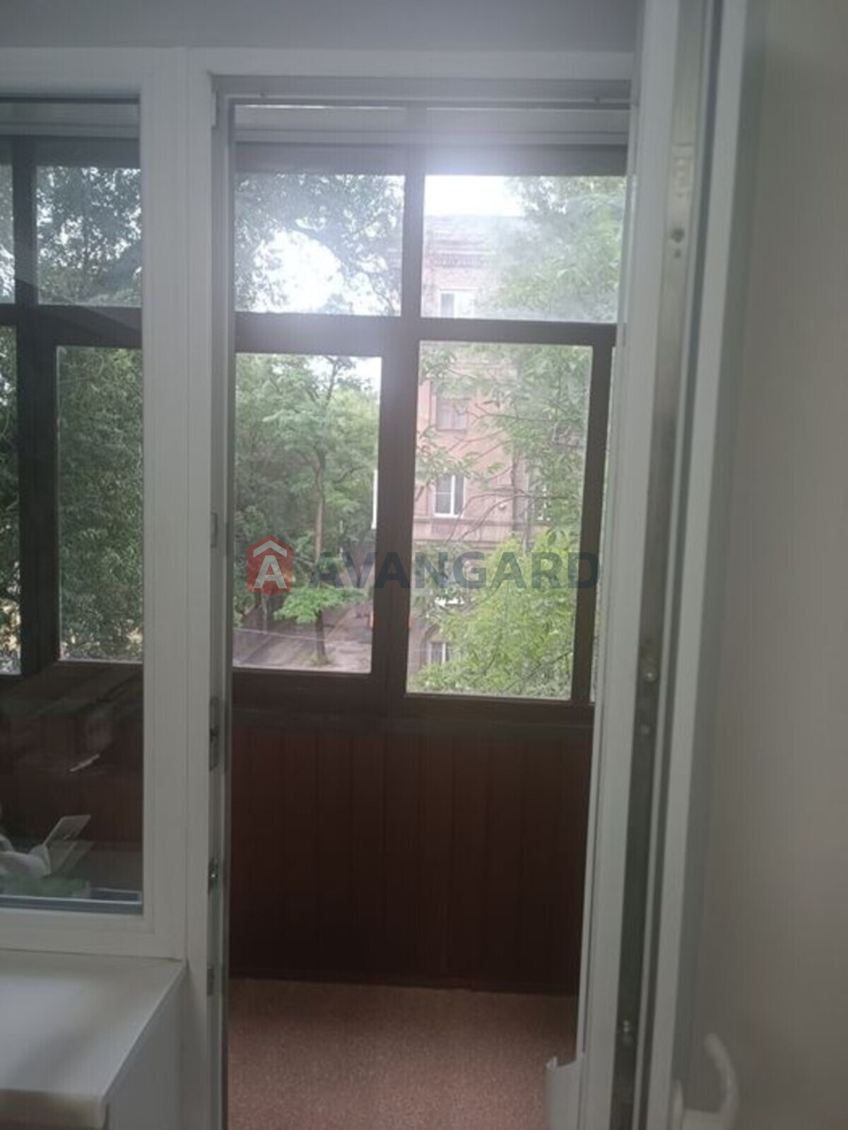 2 ����. ��������, 45/-/7 ��. �., 4/5 ���� ���� 14