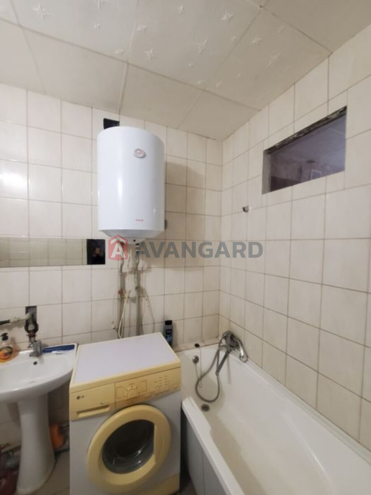 2 . , 45/-/7 . ., 9/9   5