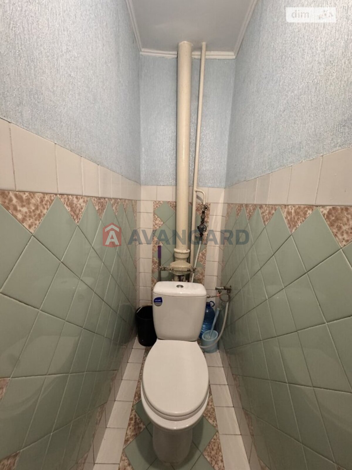 2 ��. ��������, 48/27/7 ��. �., 5/9 ������ ���� 13