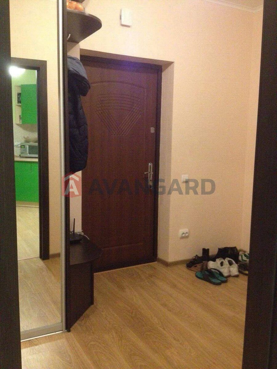 1 ��. ��������, 43/-/11 ��. �., 13/25 ������ ���� 12